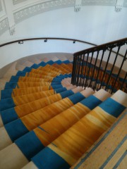 la moquette de l'escalier, avec le motif de FirefoxOs